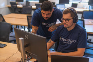 Como funciona o processo de desenvolvimento de software?